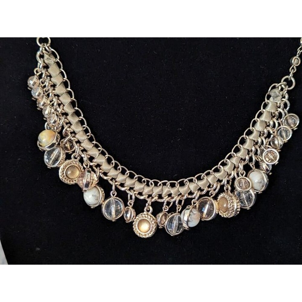Statement Necklace With Ribbon And Bangles - Picture 4 of 8